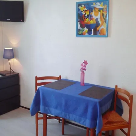 Perl Hotel apartamentowy Antibes